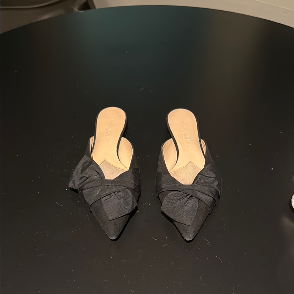 Elegant Black Bow Mules Club Monaco